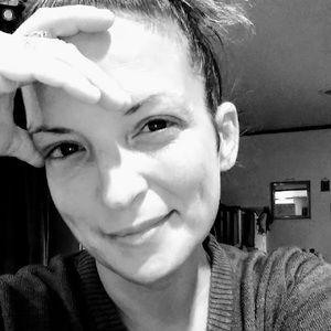 Meet your Posher, Dana